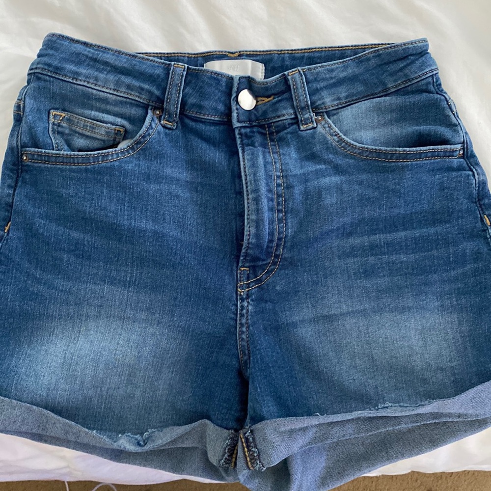 H&M jean shorts